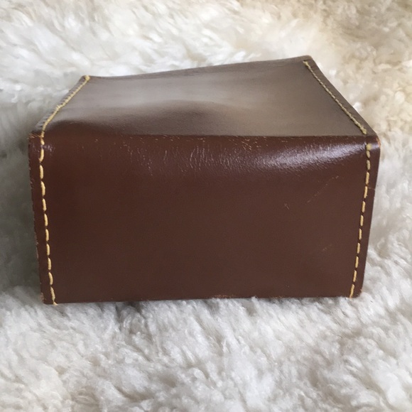 Bell & Howell vintage camera case mini cross body - Picture 3 of 4